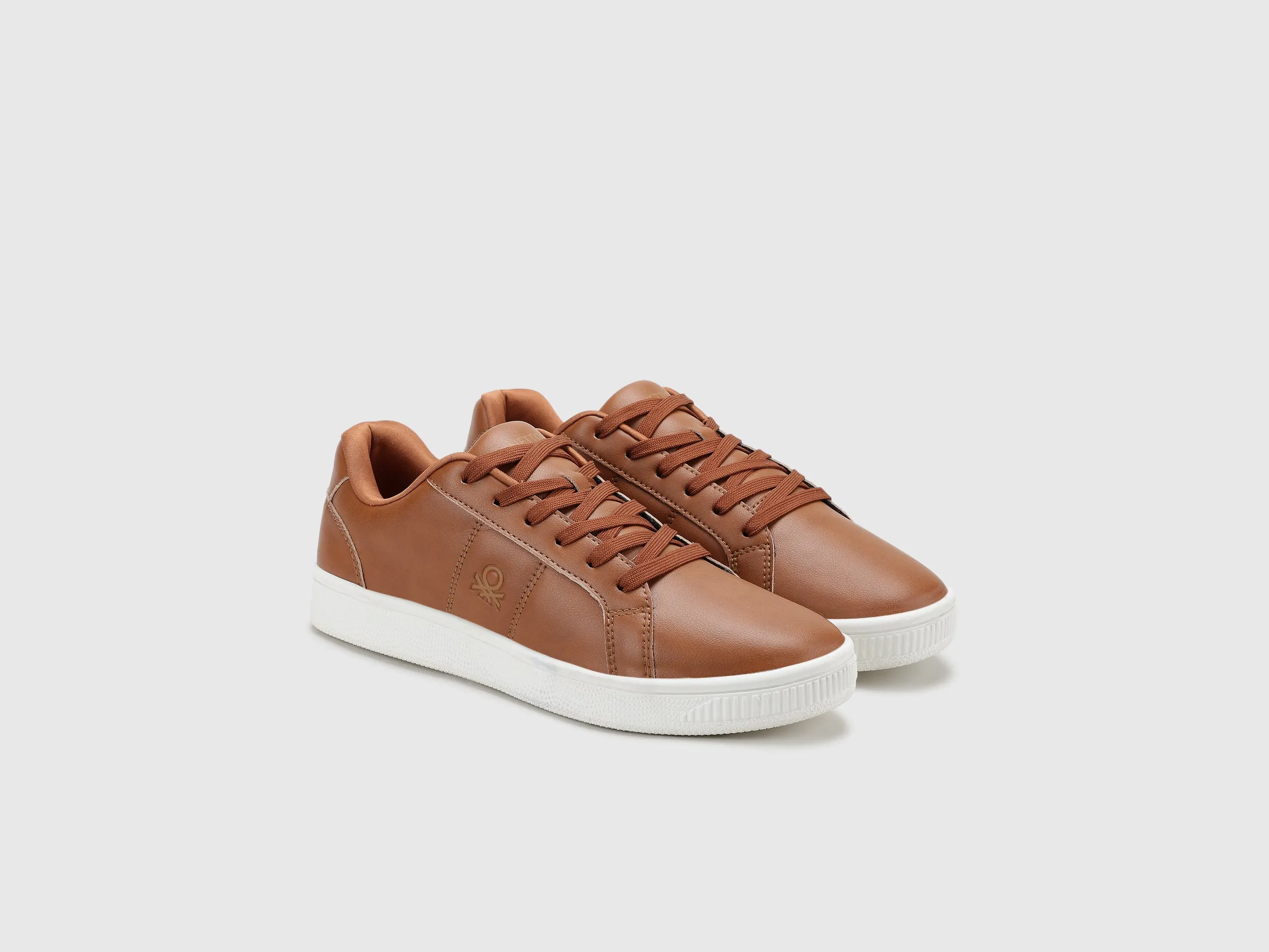 Solid Lace-Up Basic Knot Sneakers