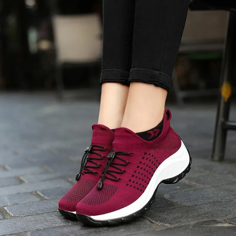 Women's Comfortable Flying Woven Increased Heel Sneakers